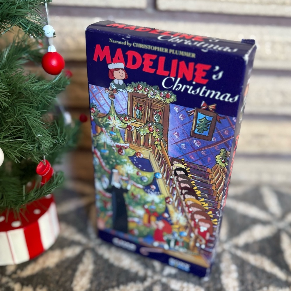 90's "Madeline's Christmas" VHS Movie - 1990 - Christmas Animated Cartoon Movie
